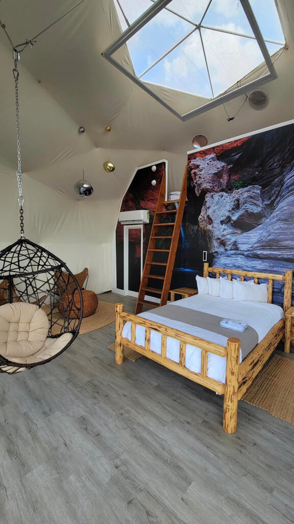 GrandCanyon-XL-Family_Dome2 Luxury sky dome glamping experience available at Clear Sky Resorts near Grand Canyon National Park.