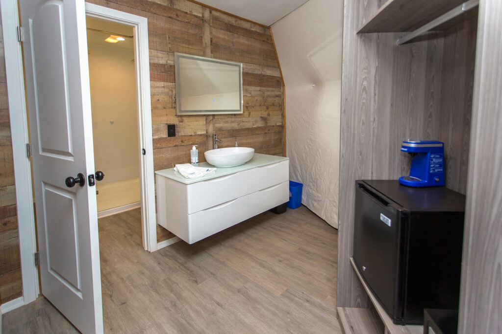 Large-Bathroom Luxury glamping private bathroom amenities at Clear Sky Resorts Grand Canyon in Valle, AZ